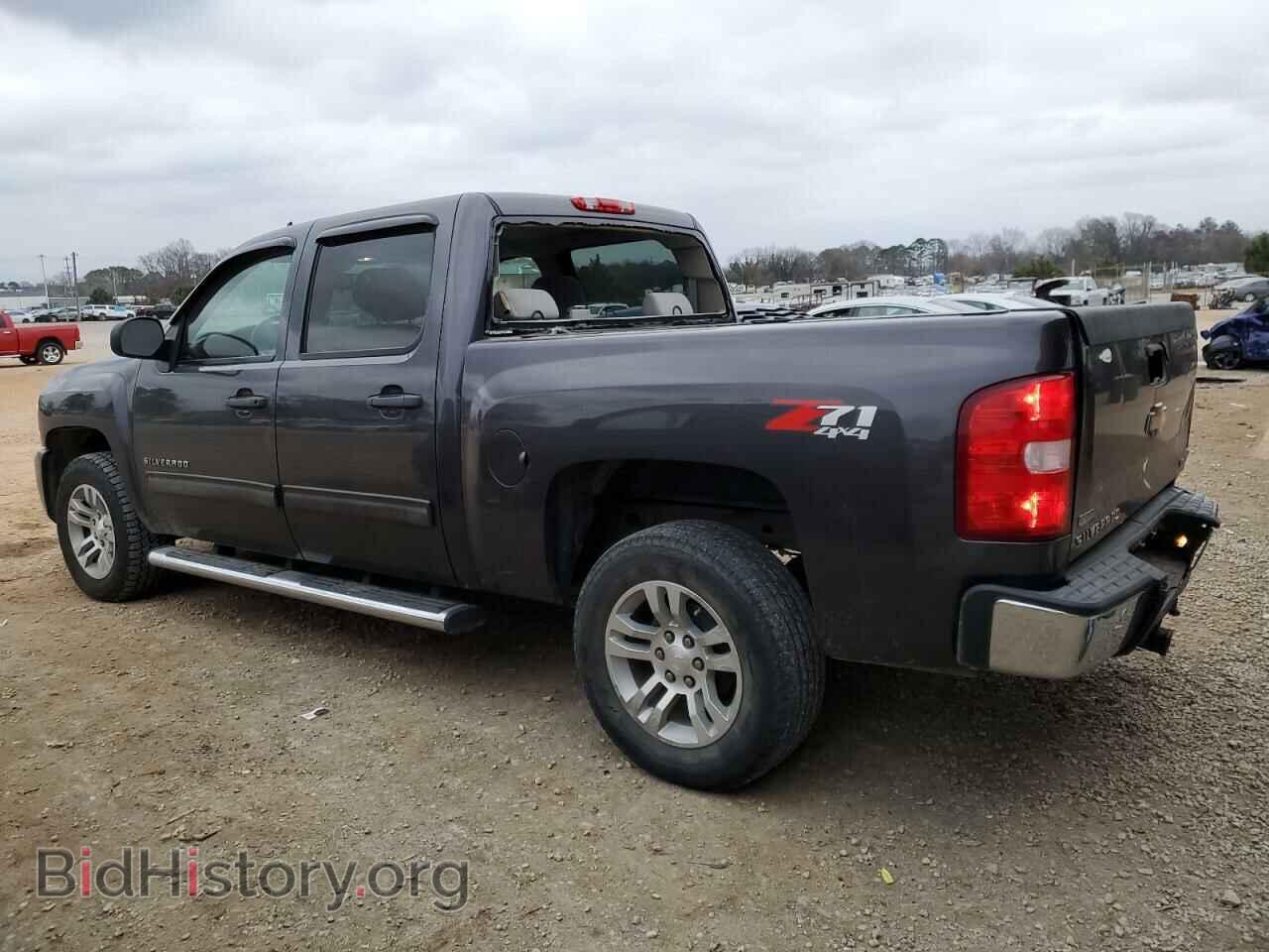 2011 CHEVROLET ALL Models - VIN: 3GCPKSE36BG215517 - Фото 2