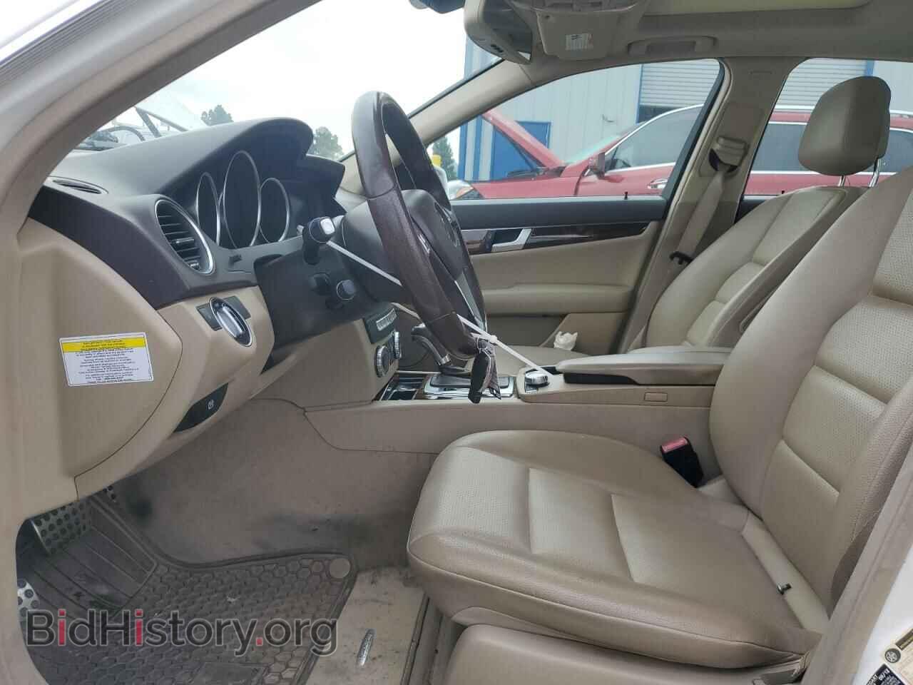 2013 MERCEDES-BENZ C-CLASS - VIN: WDDGF4HB4DA783002 - Фото 7