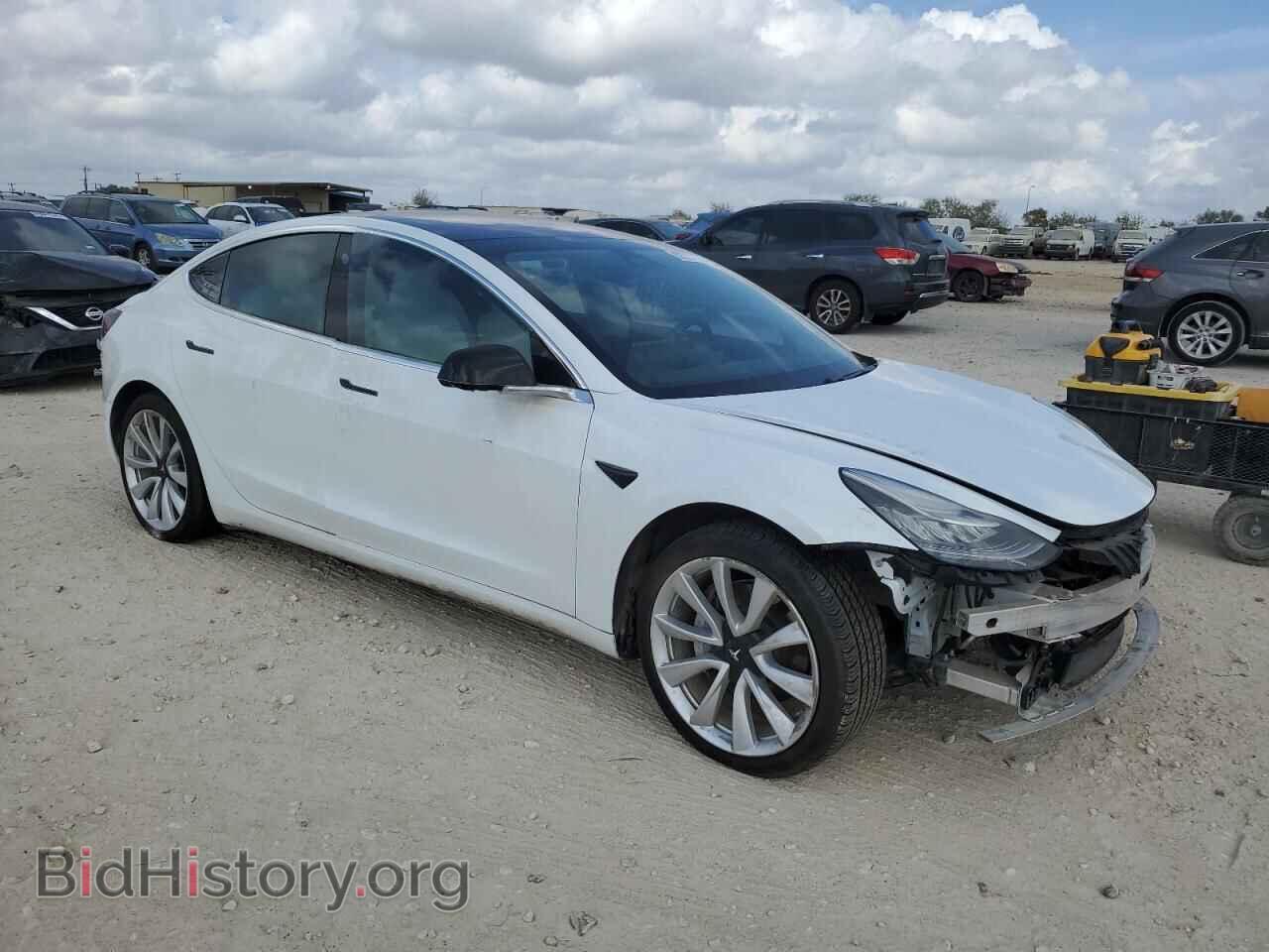 2018 TESLA MODEL 3 - VIN: 5YJ3E1EB5JF101178 - Photo 4