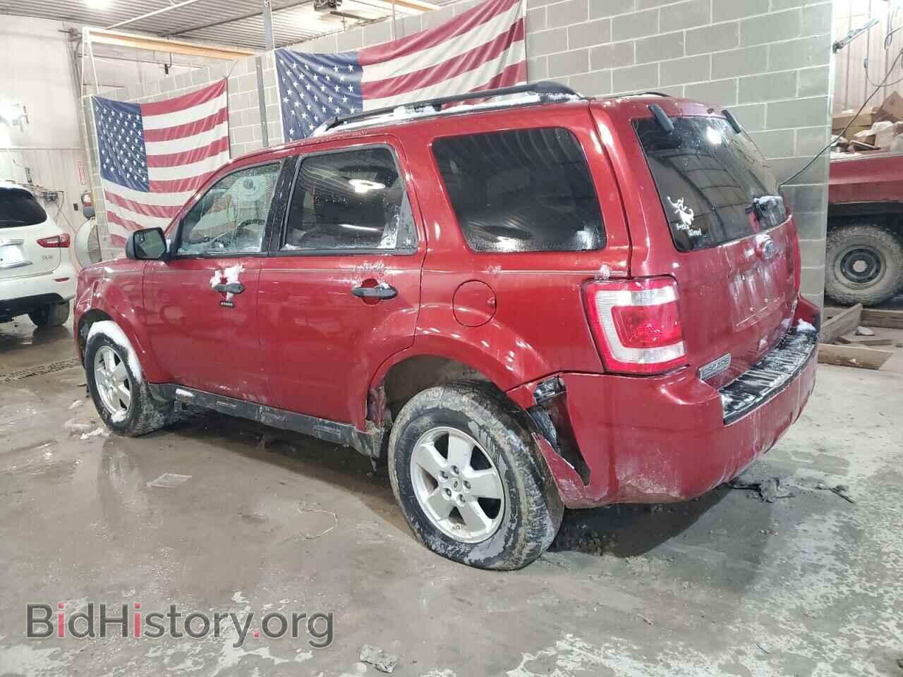 2011 FORD ESCAPE - VIN: 1FMCU0DG6BKA81453 - Фото 2