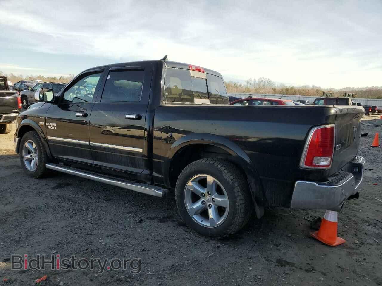 2014 RAM 1500 - VIN: 1C6RR7NT2ES117980 - Фото 2