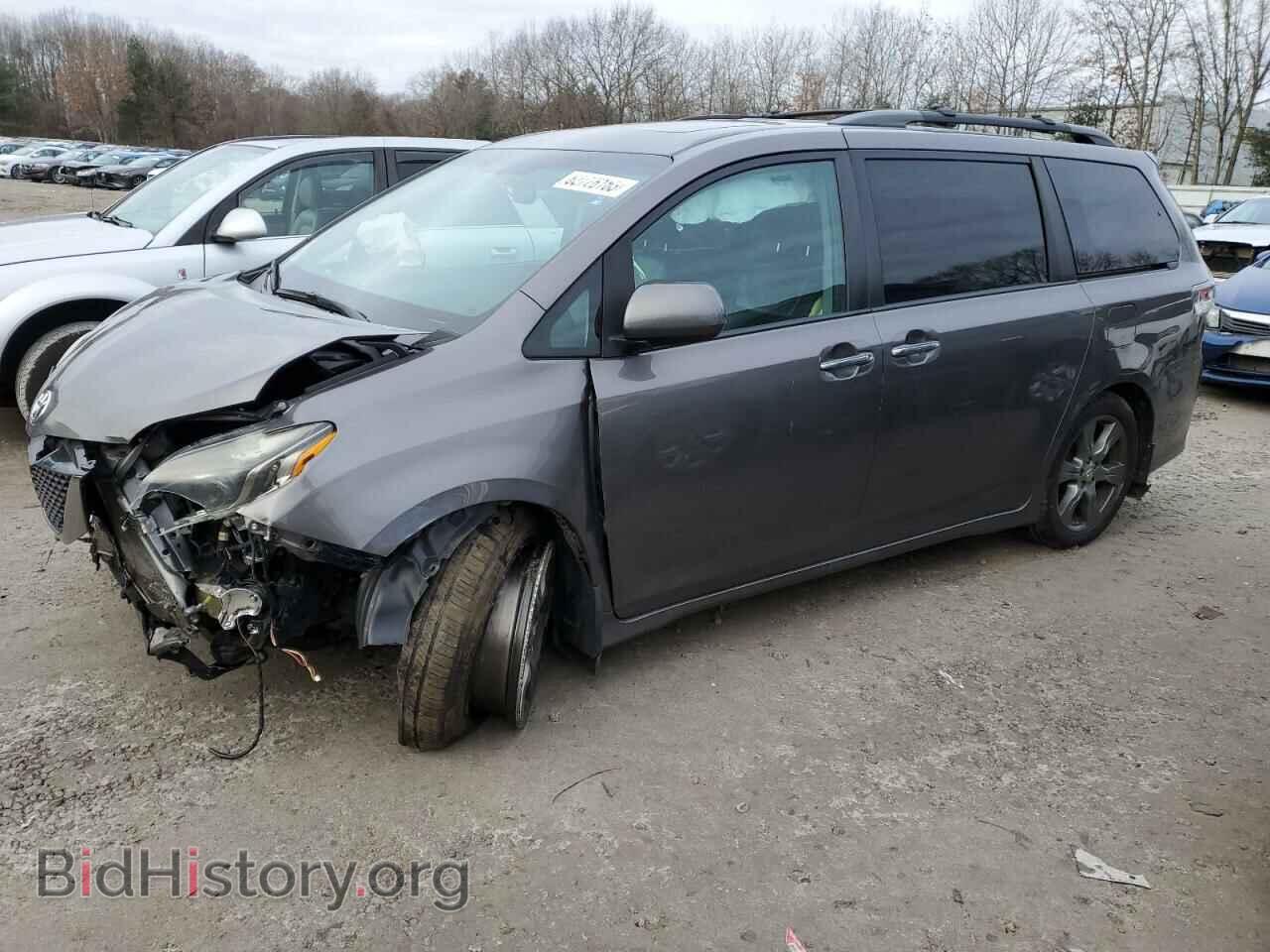 Фотография 5TDXZ3DC2HS813665 - TOYOTA SIENNA 2017