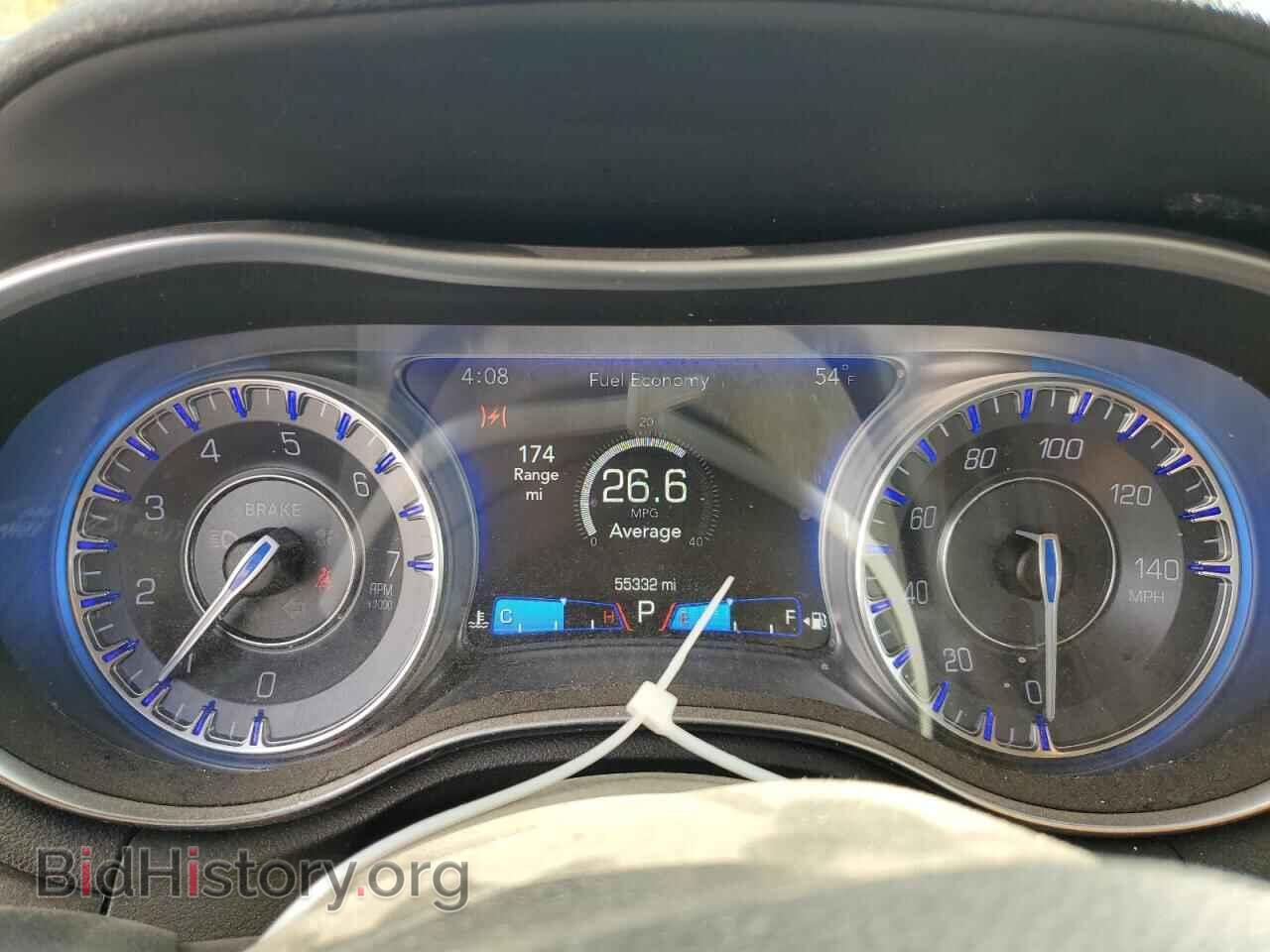 2016 CHRYSLER 300 - VIN: 2C3CCAAG0GH130313 - Фото 9