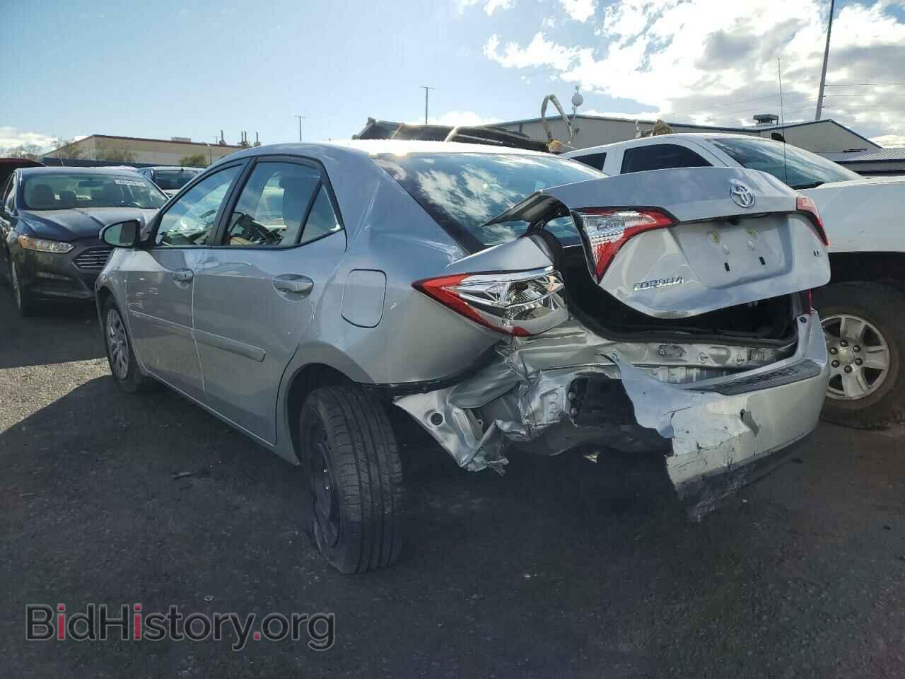 2017 TOYOTA COROLLA - VIN: 2T1BURHEXHC855372 - Фото 2