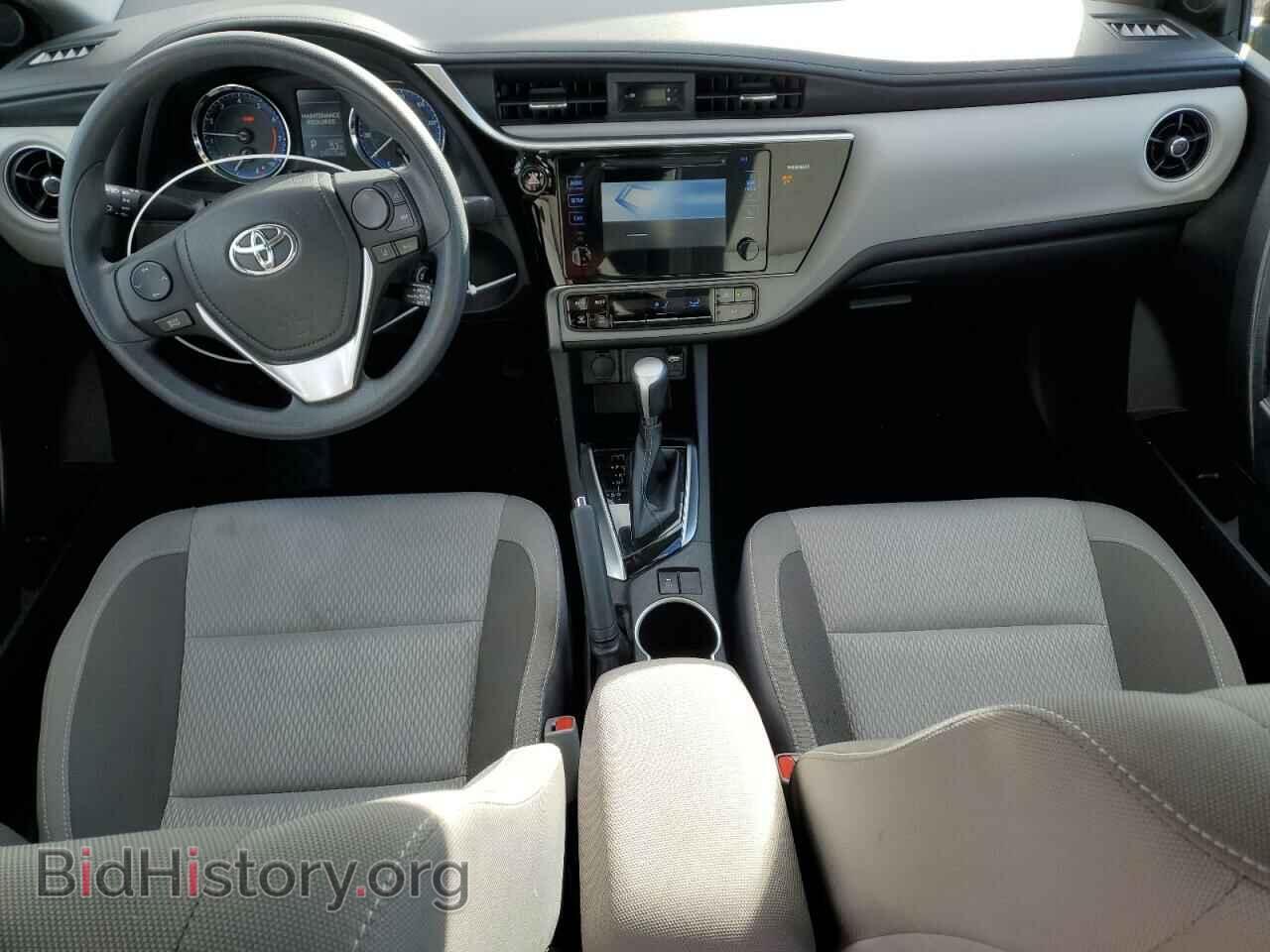 2017 TOYOTA COROLLA - VIN: 2T1BURHEXHC855372 - Фото 8