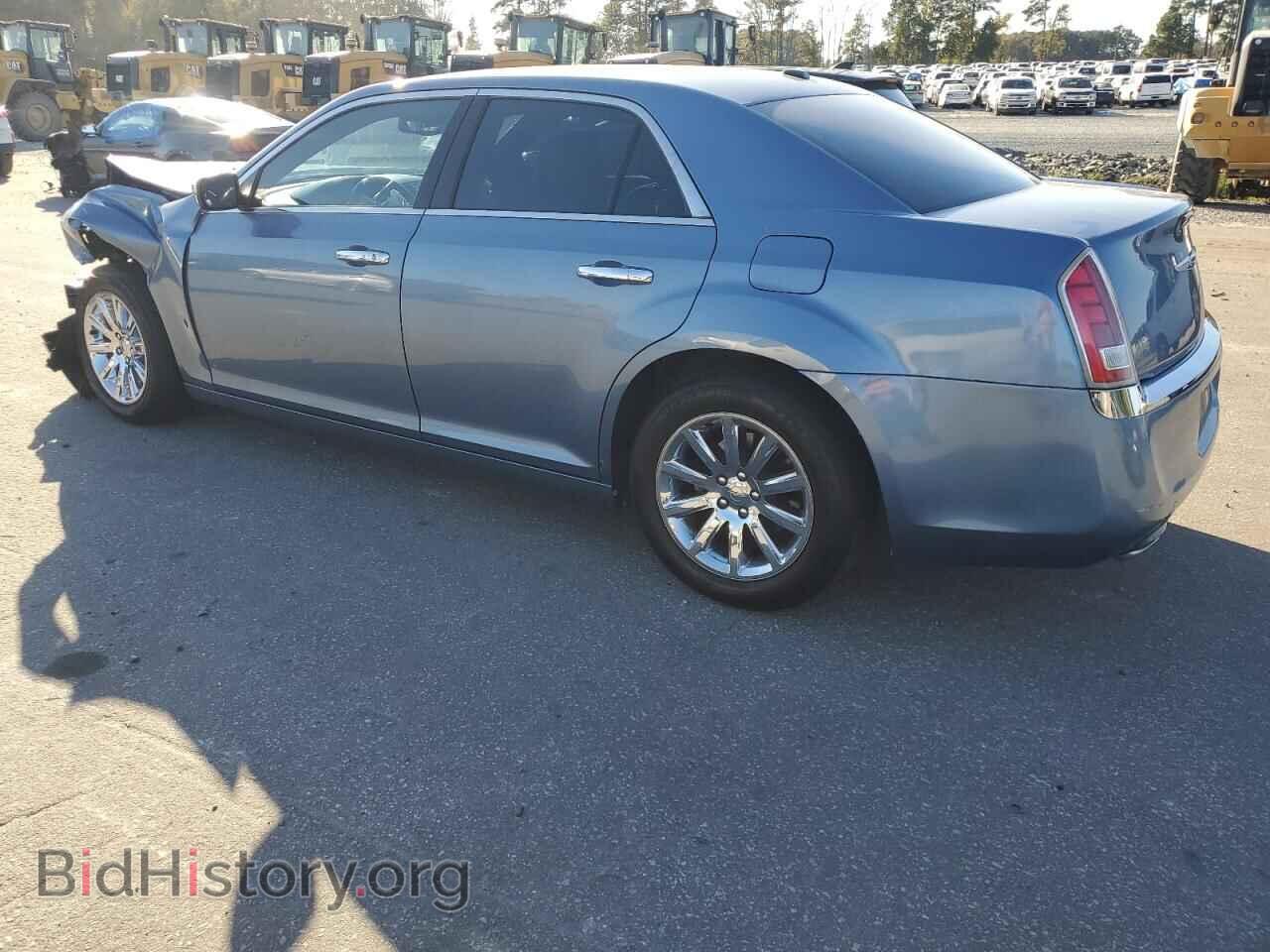 2011 CHRYSLER 300 - VIN: 2C3CA5CG1BH547278 - Фото 2