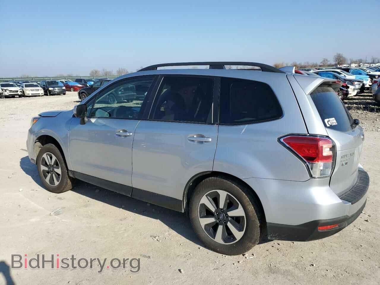 2018 SUBARU FORESTER - VIN: JF2SJAEC4JH604170 - Фото 2