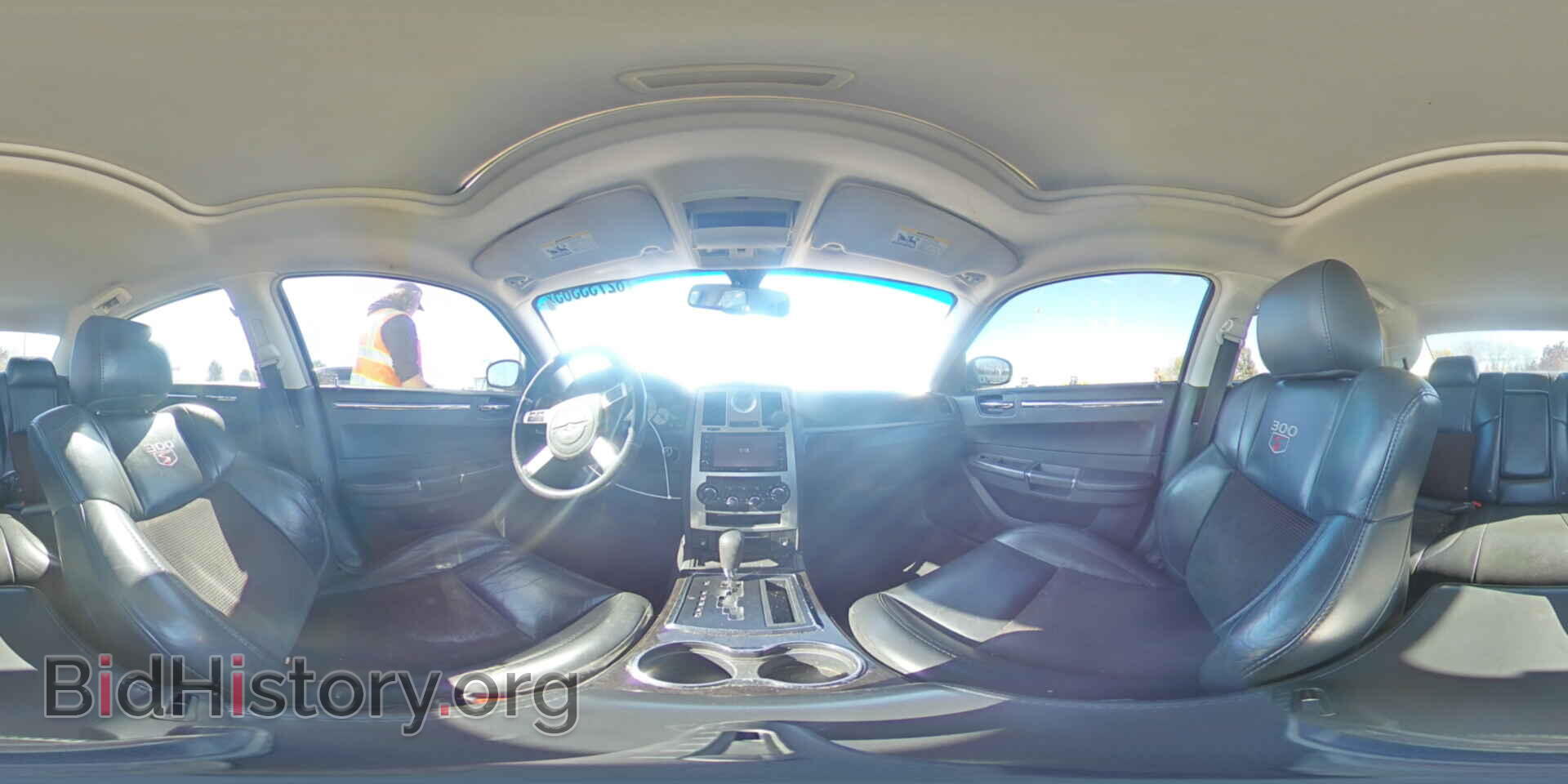 2010 CHRYSLER 300 - VIN: 2C3CA2CV4AH330402 - Фото 14