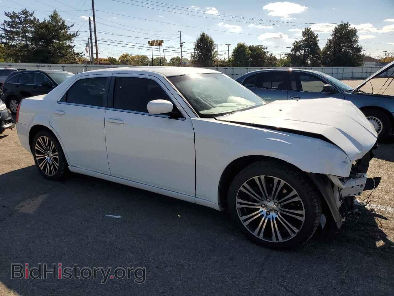 2010 CHRYSLER 300 - VIN: 2C3CA2CV4AH330402 - Фото 4