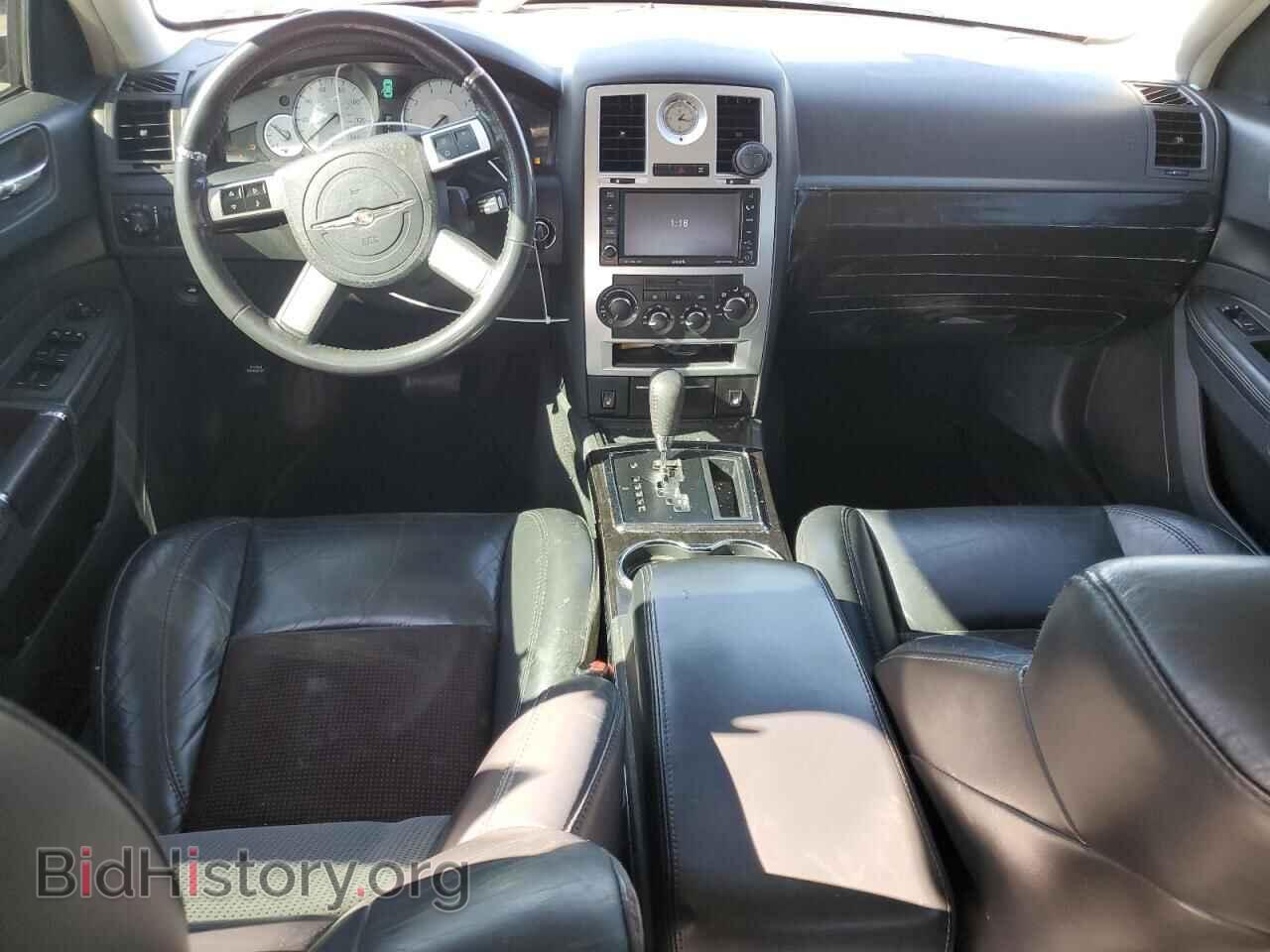 2010 CHRYSLER 300 - VIN: 2C3CA2CV4AH330402 - Фото 8