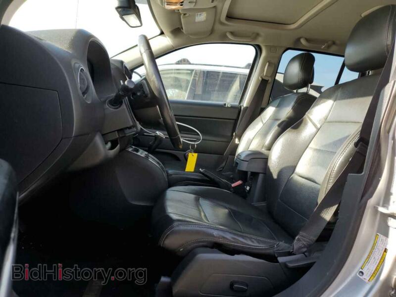 2011 Jeep COMPASS (VIN 1J4NF5FB5BD277646) — фото 7 из 13