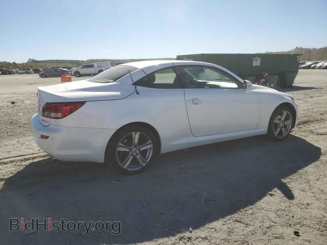 2012 LEXUS IS - VIN: JTHFF2C22C2524470 - Photo 3