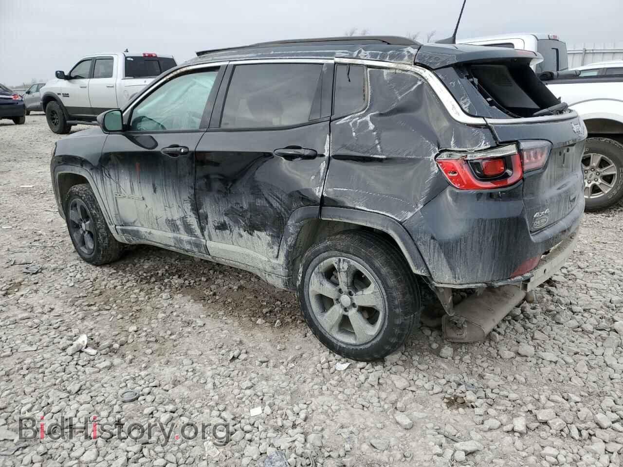 2018 JEEP COMPASS - VIN: 3C4NJDBB0JT246270 - Фото 2