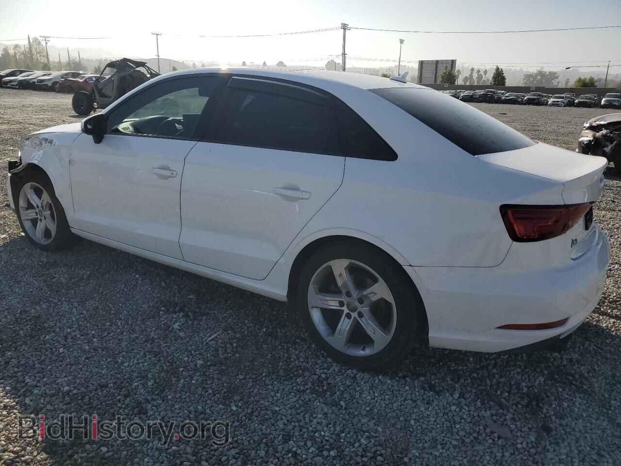 2017 AUDI A3 - VIN: WAUAUGFF1H1029068 - Фото 2