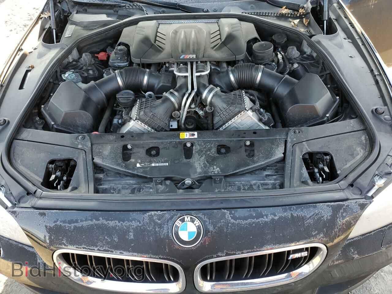 2014 BMW M5 - VIN: WBSFV9C54ED593202 - Фото 11