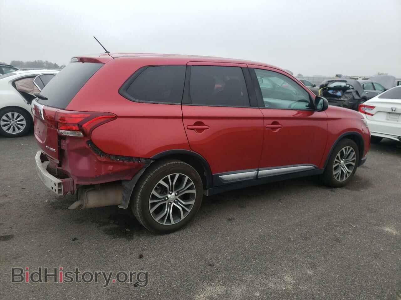 2016 MITSUBISHI OUTLANDER - VIN: JA4AD2A37GZ053338 - Фото 3