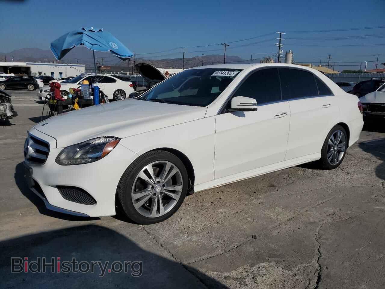 Фотография WDDHF5KB9EA955805 - MERCEDES-BENZ E-CLASS 2014