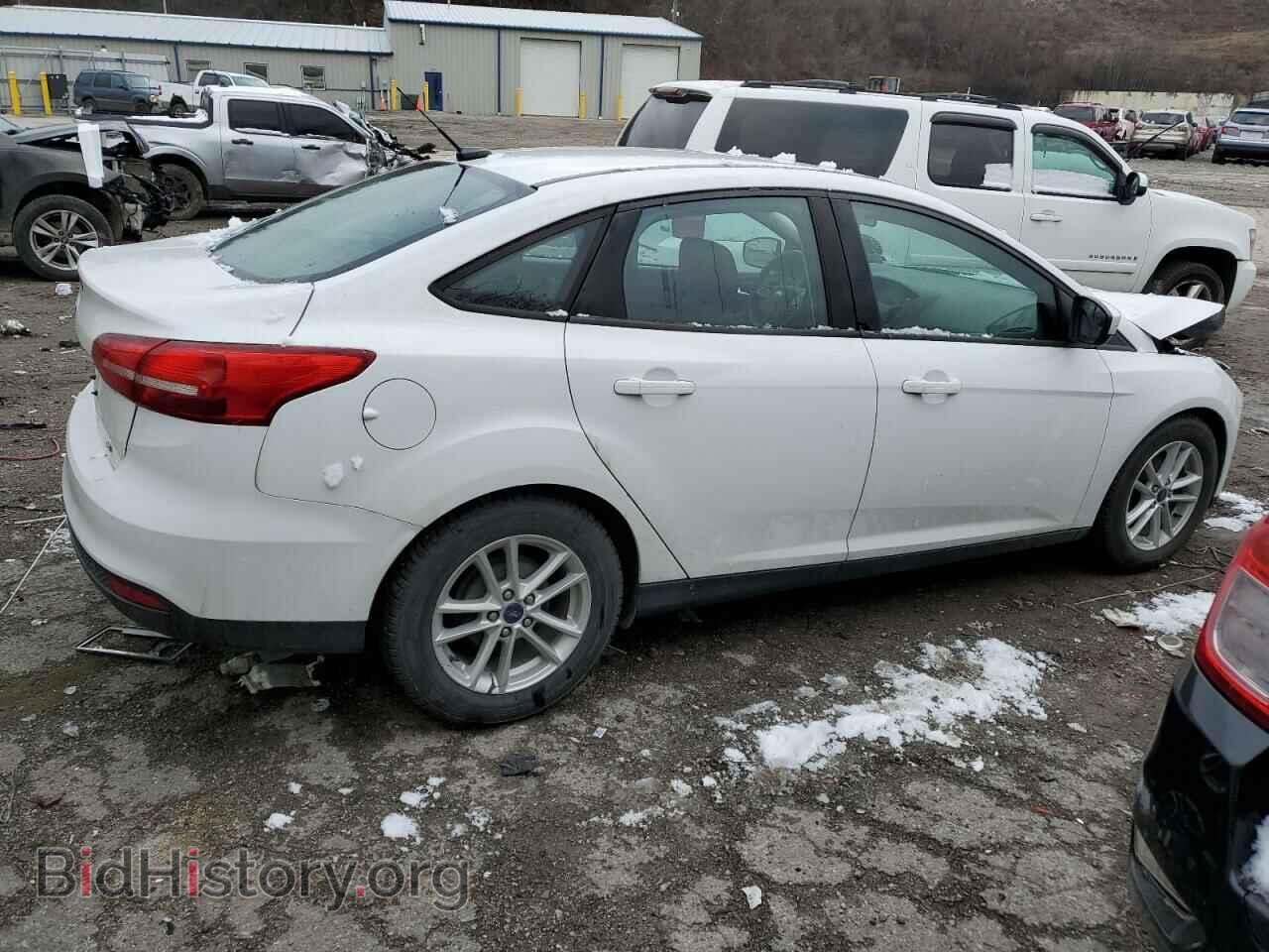 2018 FORD FOCUS - VIN: 1FADP3F28JL310149 - Фото 3