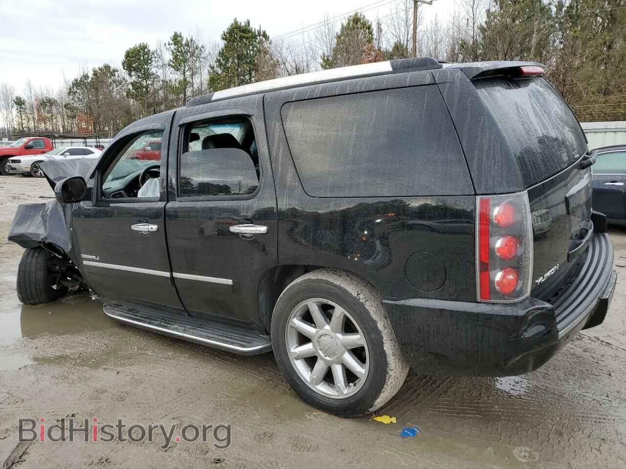 2013 GMC YUKON - VIN: 1GKS2EEF2DR238337 - Photo 2