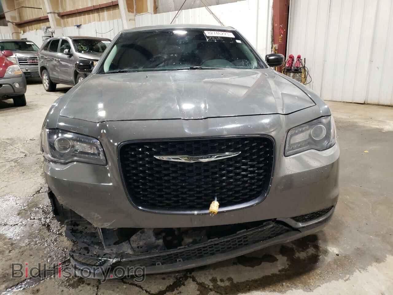 2018 CHRYSLER 300 - VIN: 2C3CCAAG5JH340302 - Фото 5