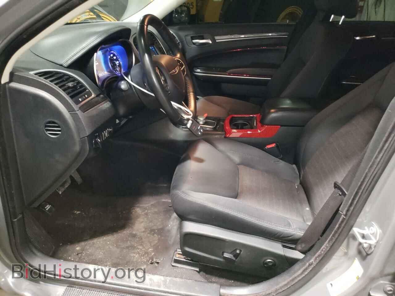 2018 CHRYSLER 300 - VIN: 2C3CCAAG5JH340302 - Фото 7