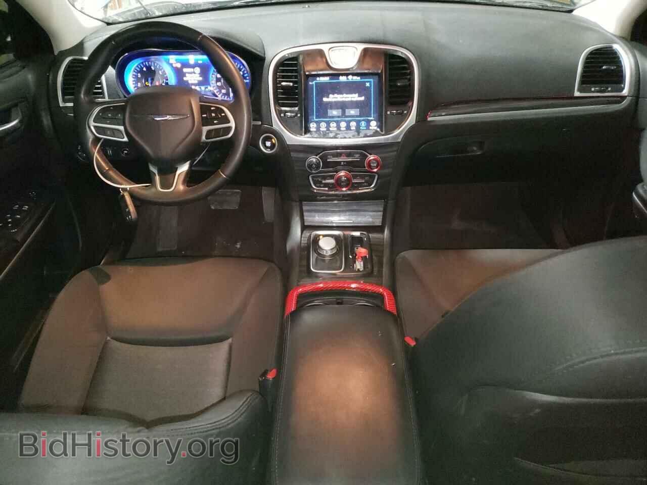 2018 CHRYSLER 300 - VIN: 2C3CCAAG5JH340302 - Фото 8