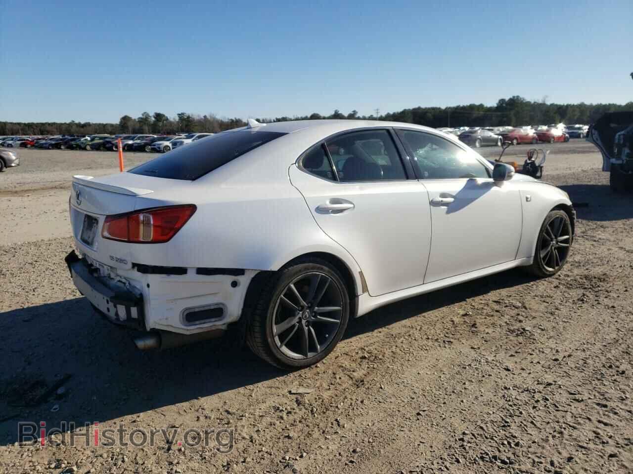 2011 LEXUS IS - VIN: JTHBF5C21B5135302 - Photo 3