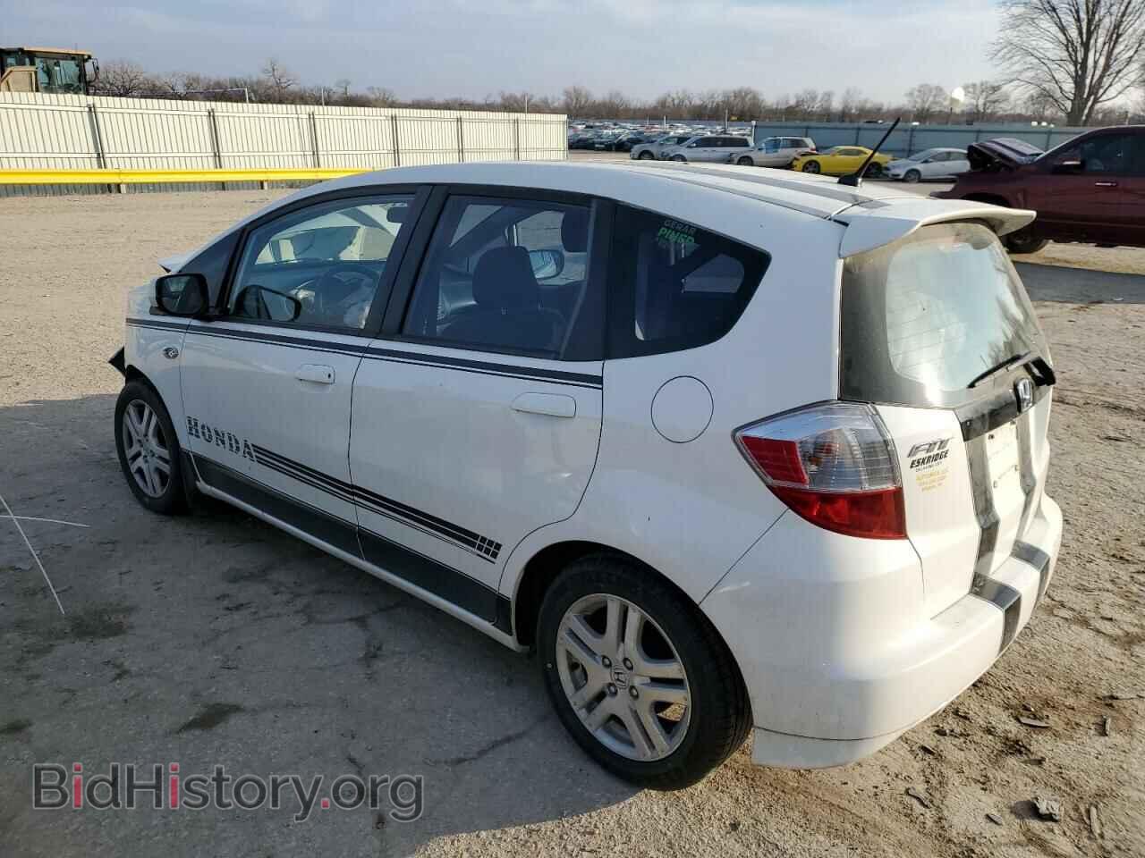 2013 HONDA FIT - VIN: JHMGE8H3XDC065311 - Фото 2