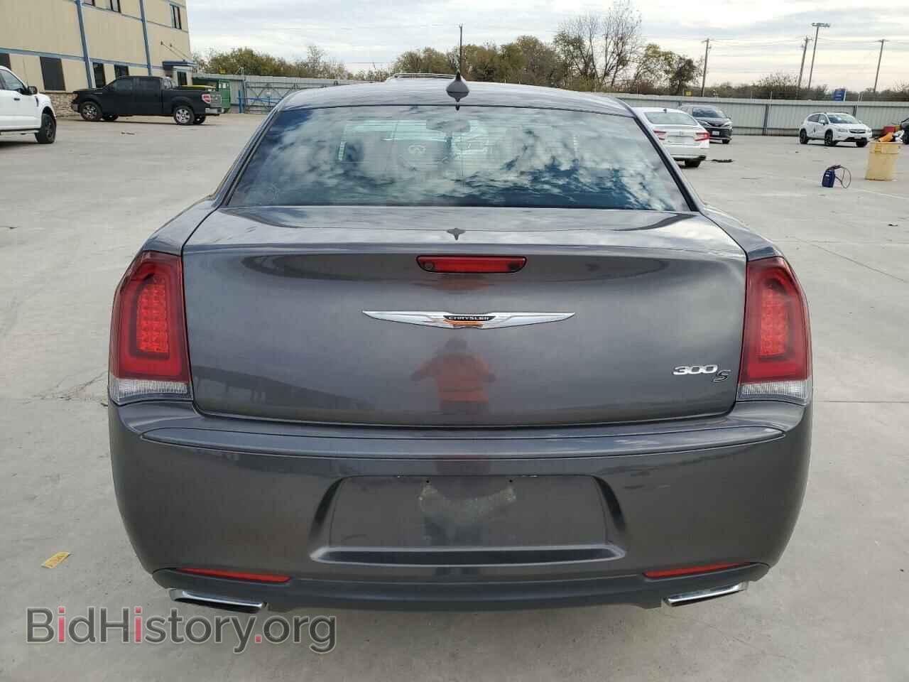 2016 CHRYSLER 300 - VIN: 2C3CCABGXGH282646 - Фото 6