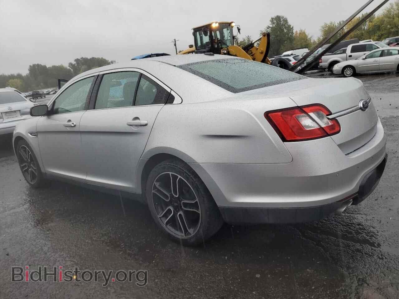 2011 FORD TAURUS - VIN: 1FAHP2EW6BG124491 - Фото 2