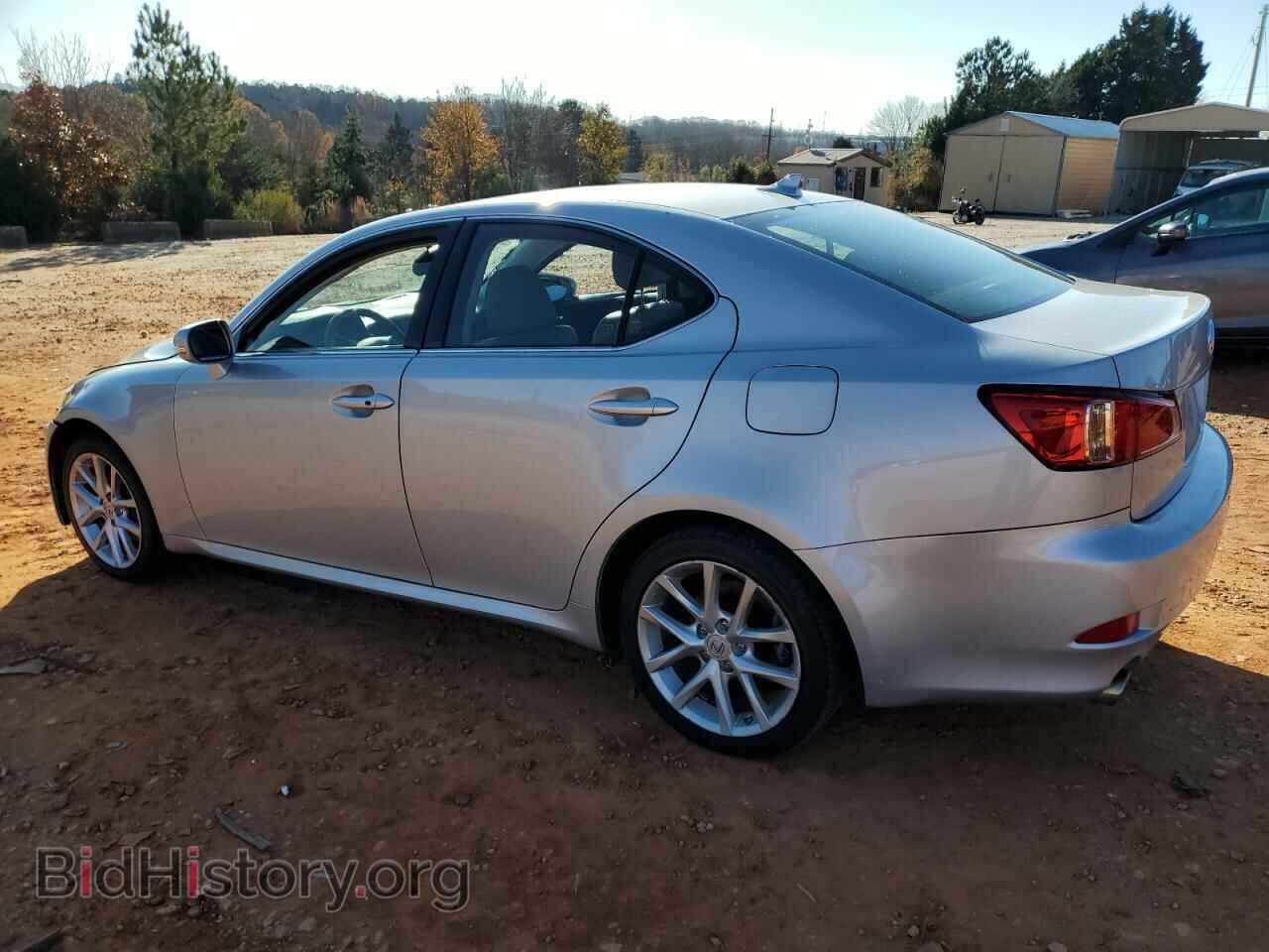 2011 LEXUS IS - VIN: JTHCF5C22B5052420 - Photo 2
