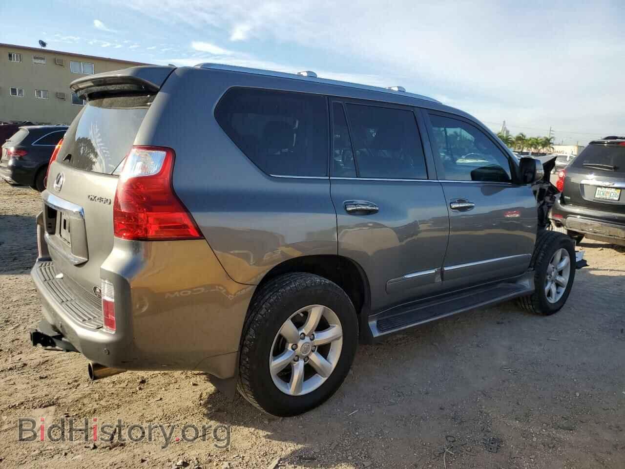 2013 LEXUS GX - VIN: JTJBM7FX9D5055966 - Photo 3