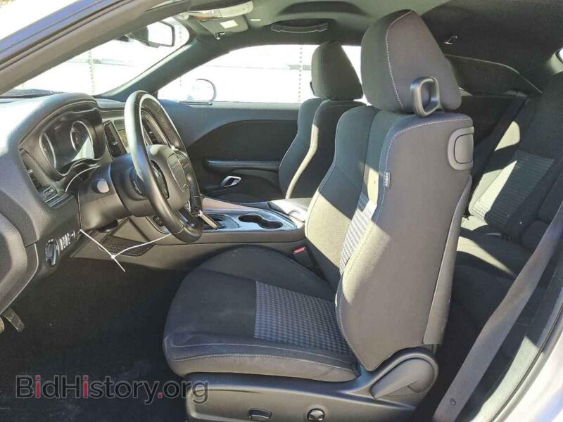 2023 Dodge CHALLENGER (VIN 2C3CDZJG3PH526067) — фото 7 из 12