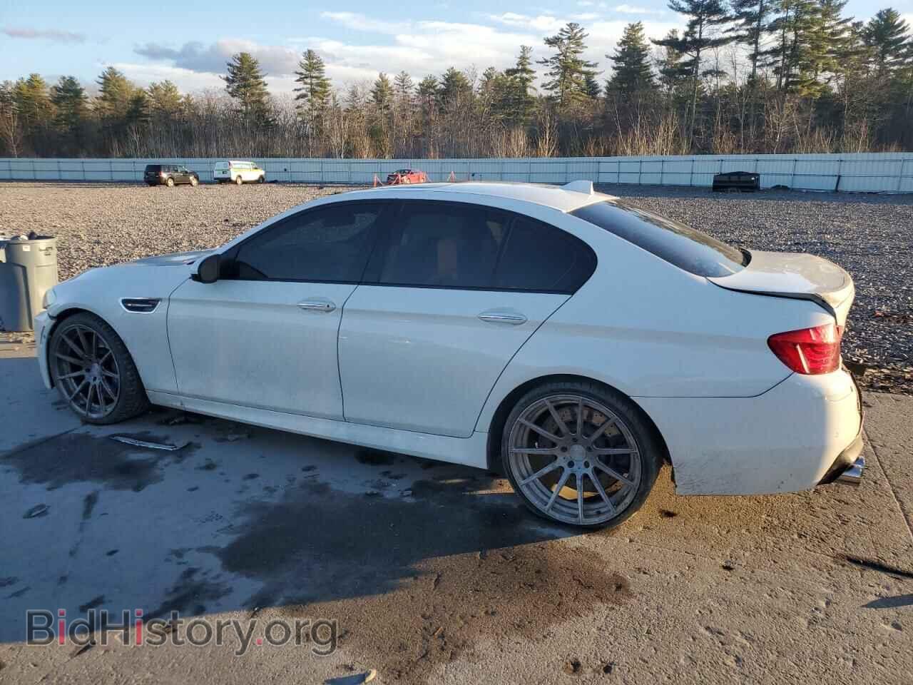 2013 BMW M5 - VIN: WBSFV9C52DC772908 - Photo 2