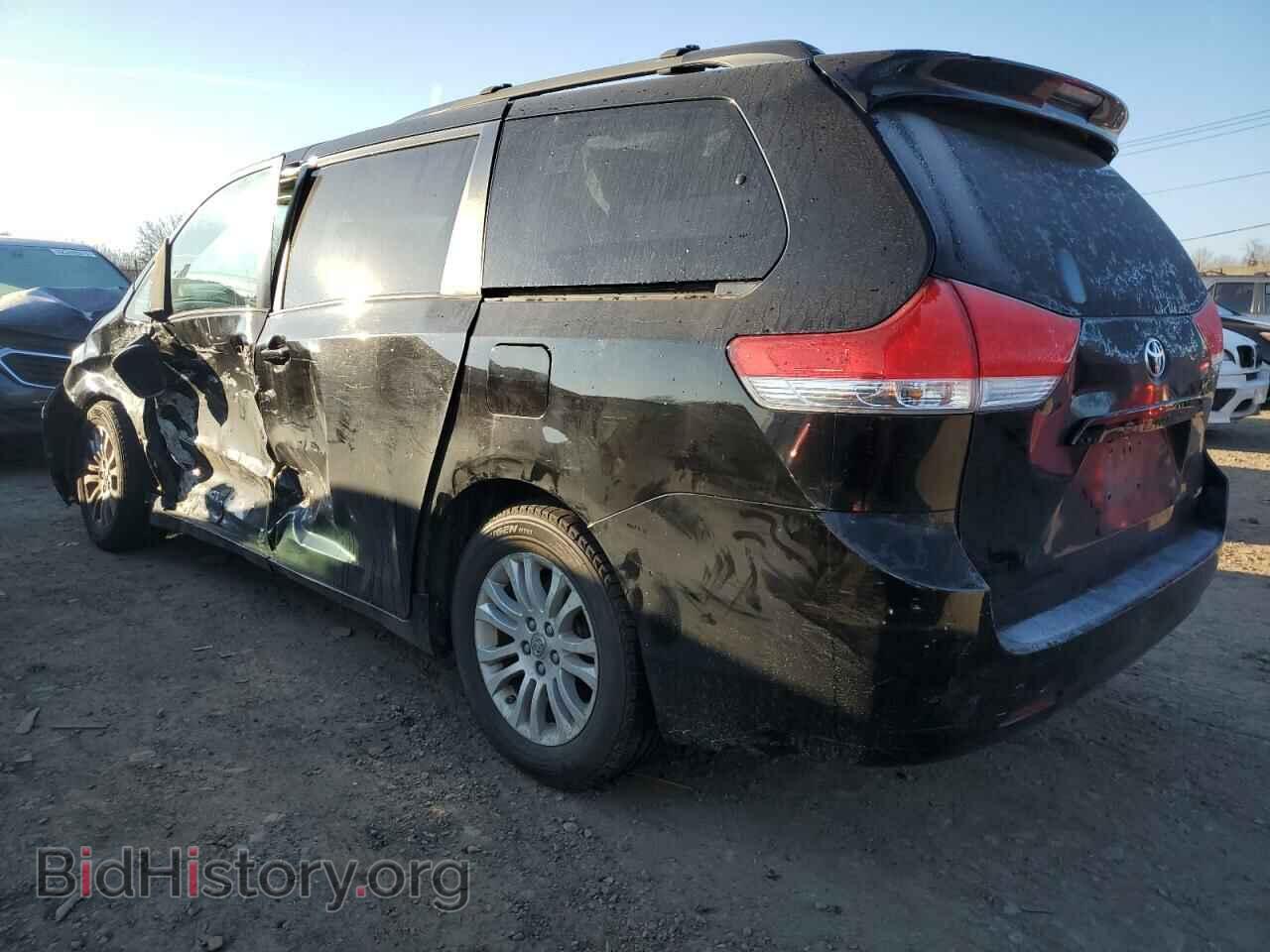 2014 TOYOTA All Models - VIN: 5TDYK3DC8ES422248 - Фото 2