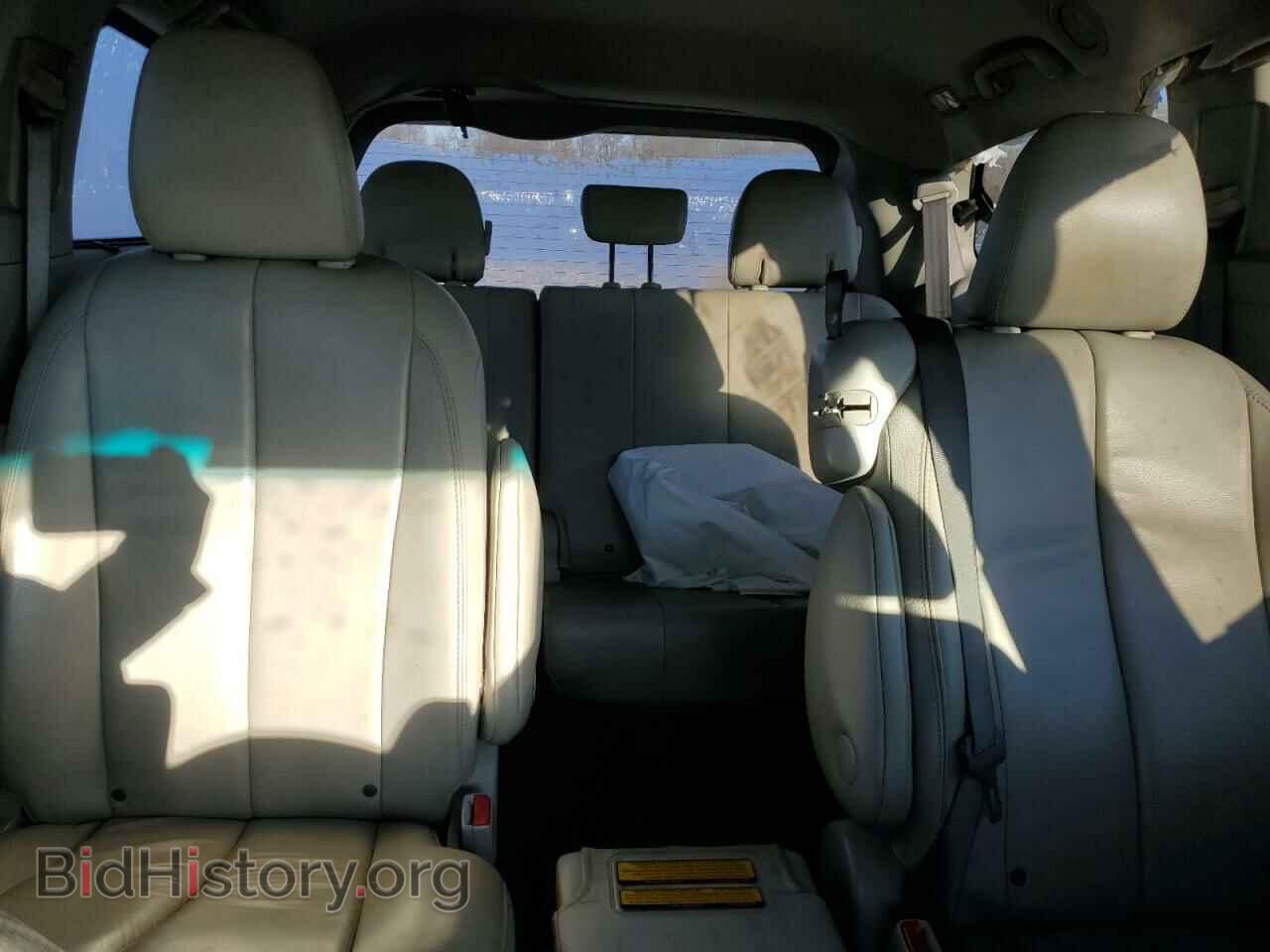 2014 TOYOTA All Models - VIN: 5TDYK3DC8ES422248 - Фото 10