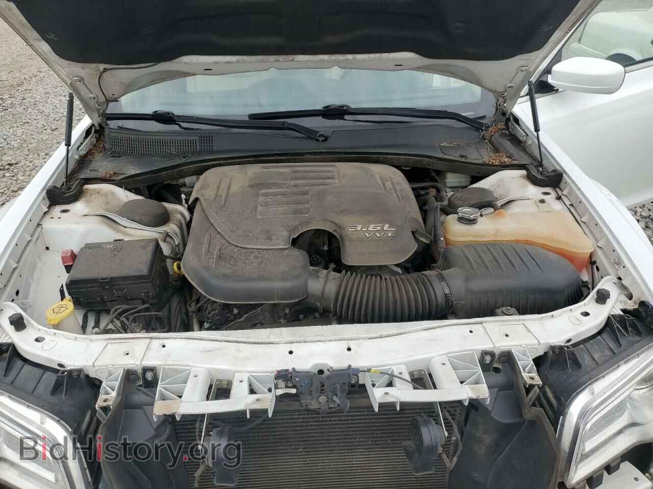 2014 CHRYSLER 300 - VIN: 2C3CCAAG9EH373521 - Photo 11