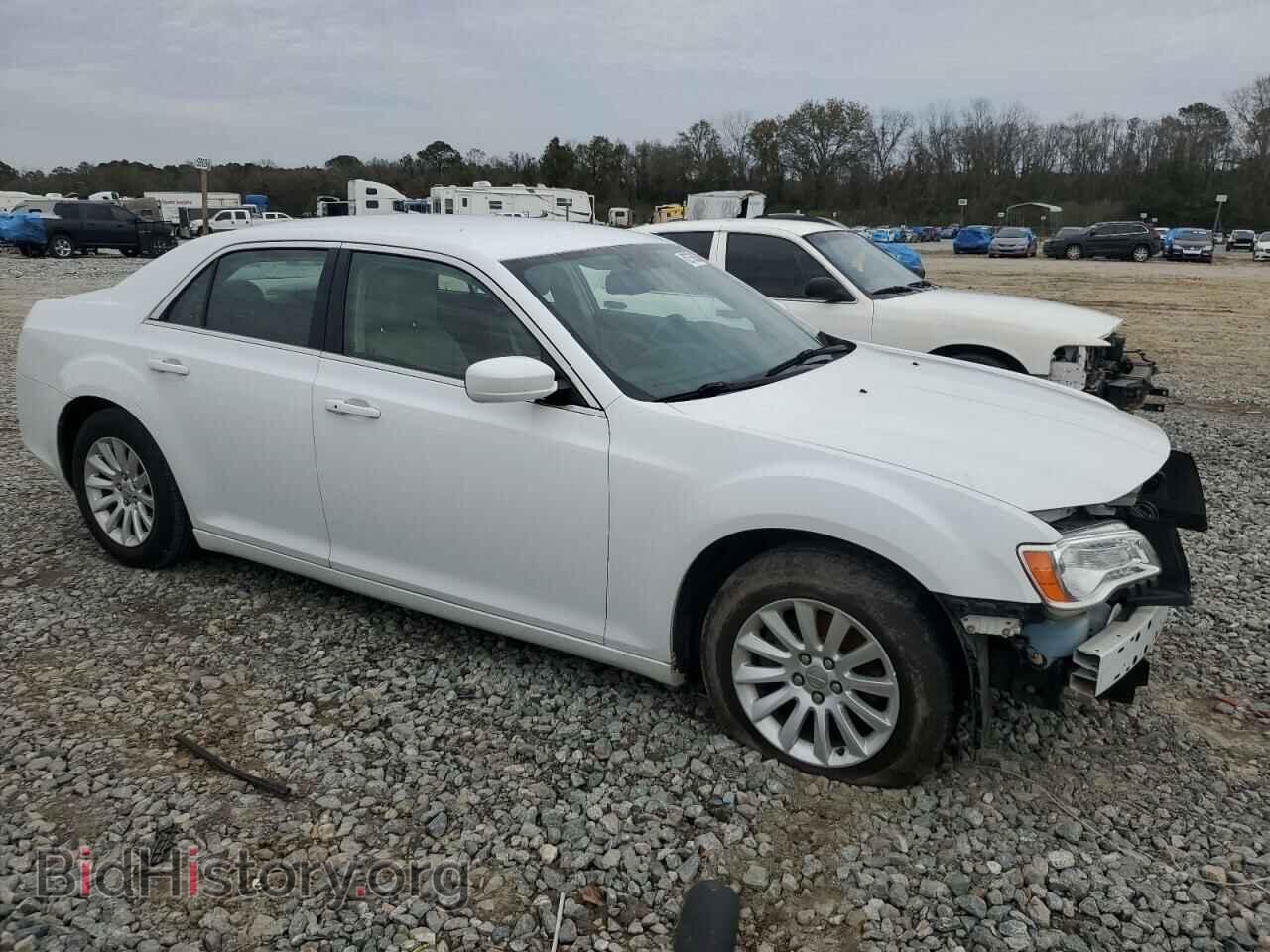 2014 CHRYSLER 300 - VIN: 2C3CCAAG9EH373521 - Photo 4