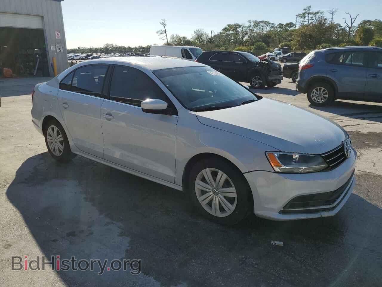 2017 VOLKSWAGEN JETTA - VIN: 3VW2B7AJ3HM238143 - Фото 4