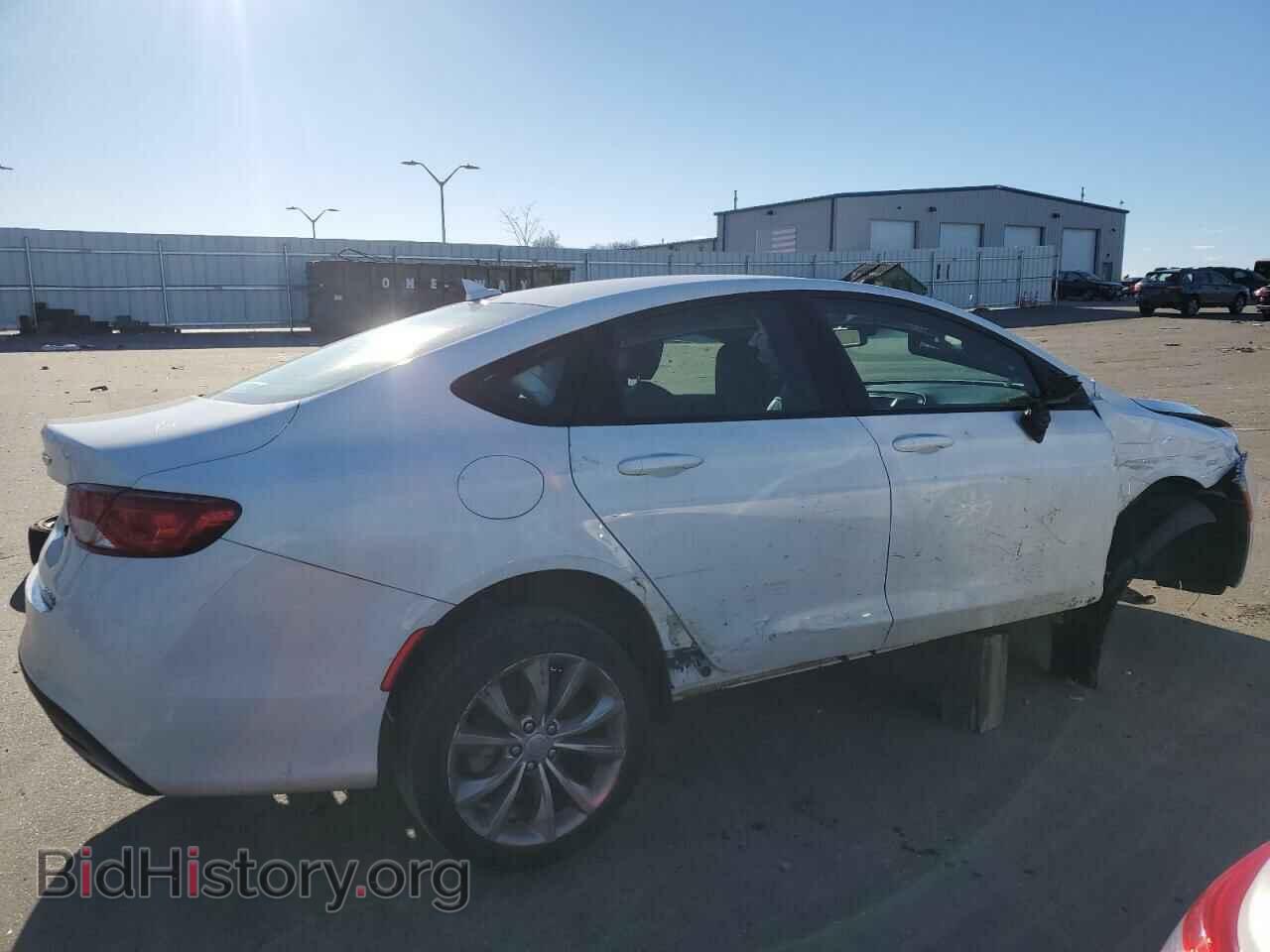 2015 CHRYSLER 200 - VIN: 1C3CCCBG3FN757006 - Photo 3