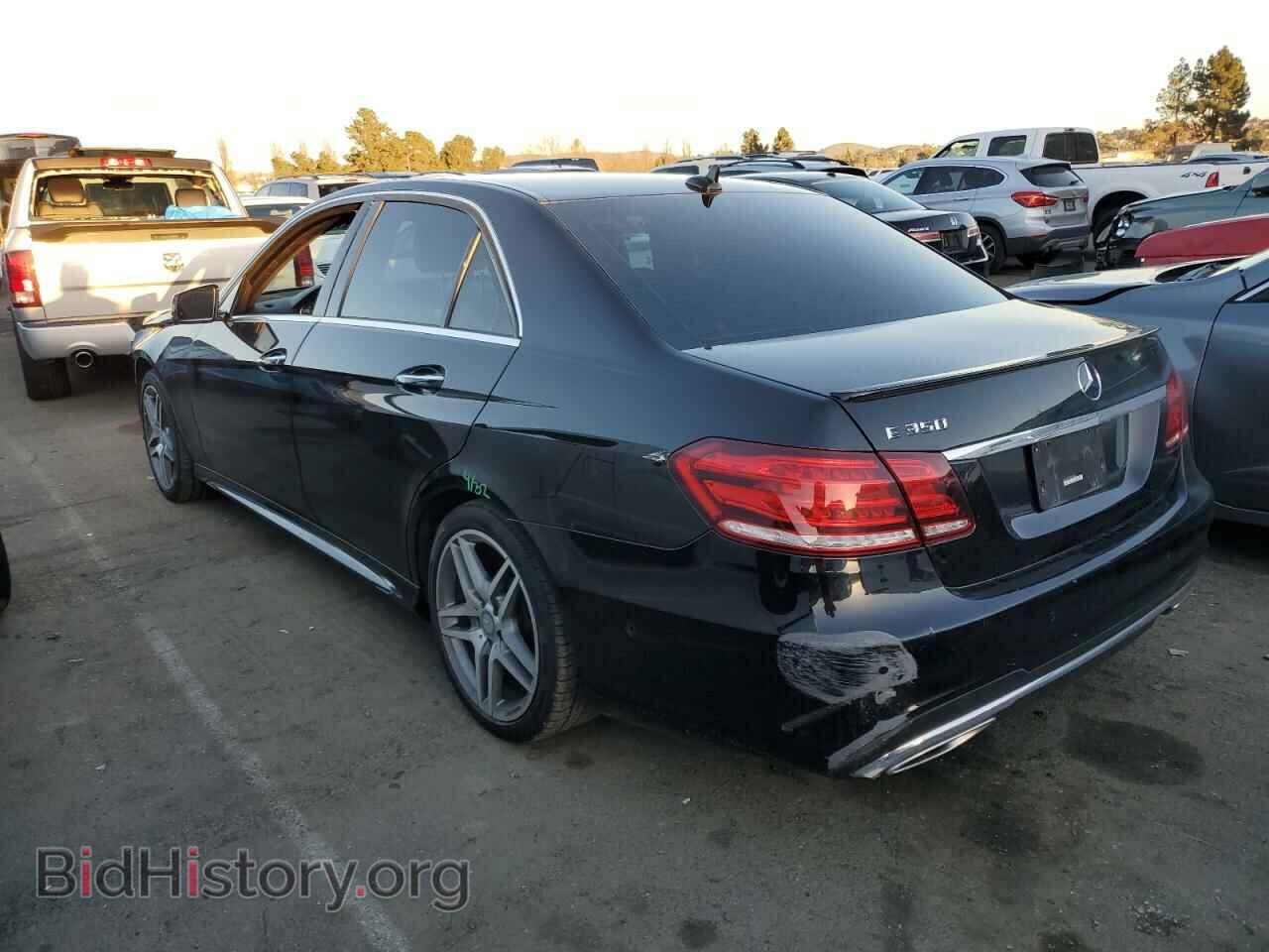 2016 MERCEDES-BENZ E-CLASS - VIN: WDDHF5KB3GB278439 - Фото 2