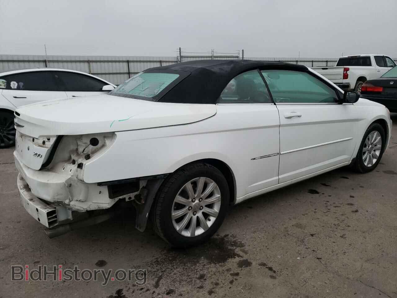 2012 CHRYSLER 200 - VIN: 1C3BCBEG2CN281442 - Фото 3