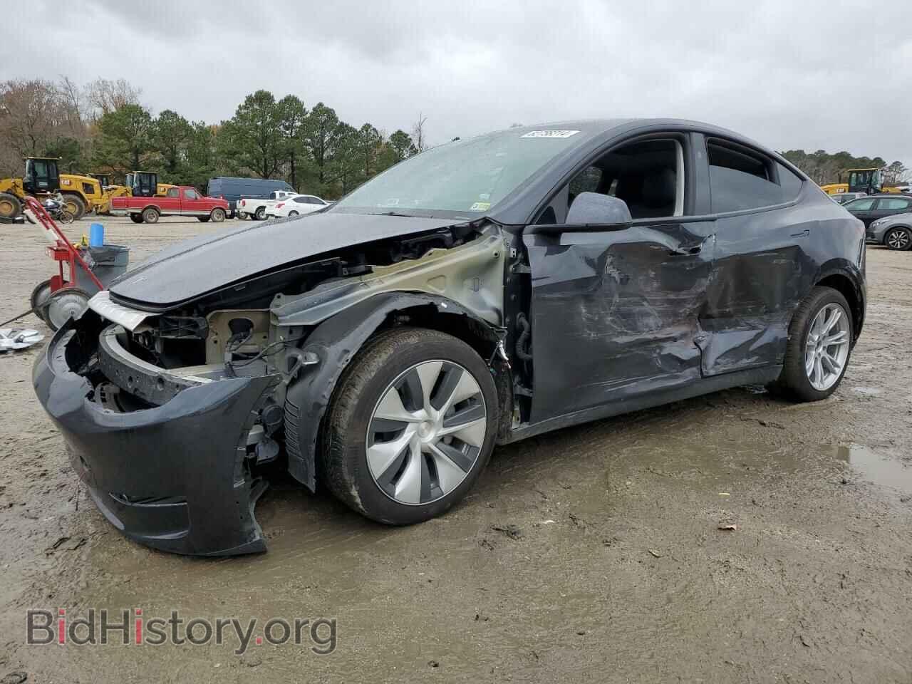 Фотография 7SAYGAEE4RF002358 - TESLA MODEL Y 2024