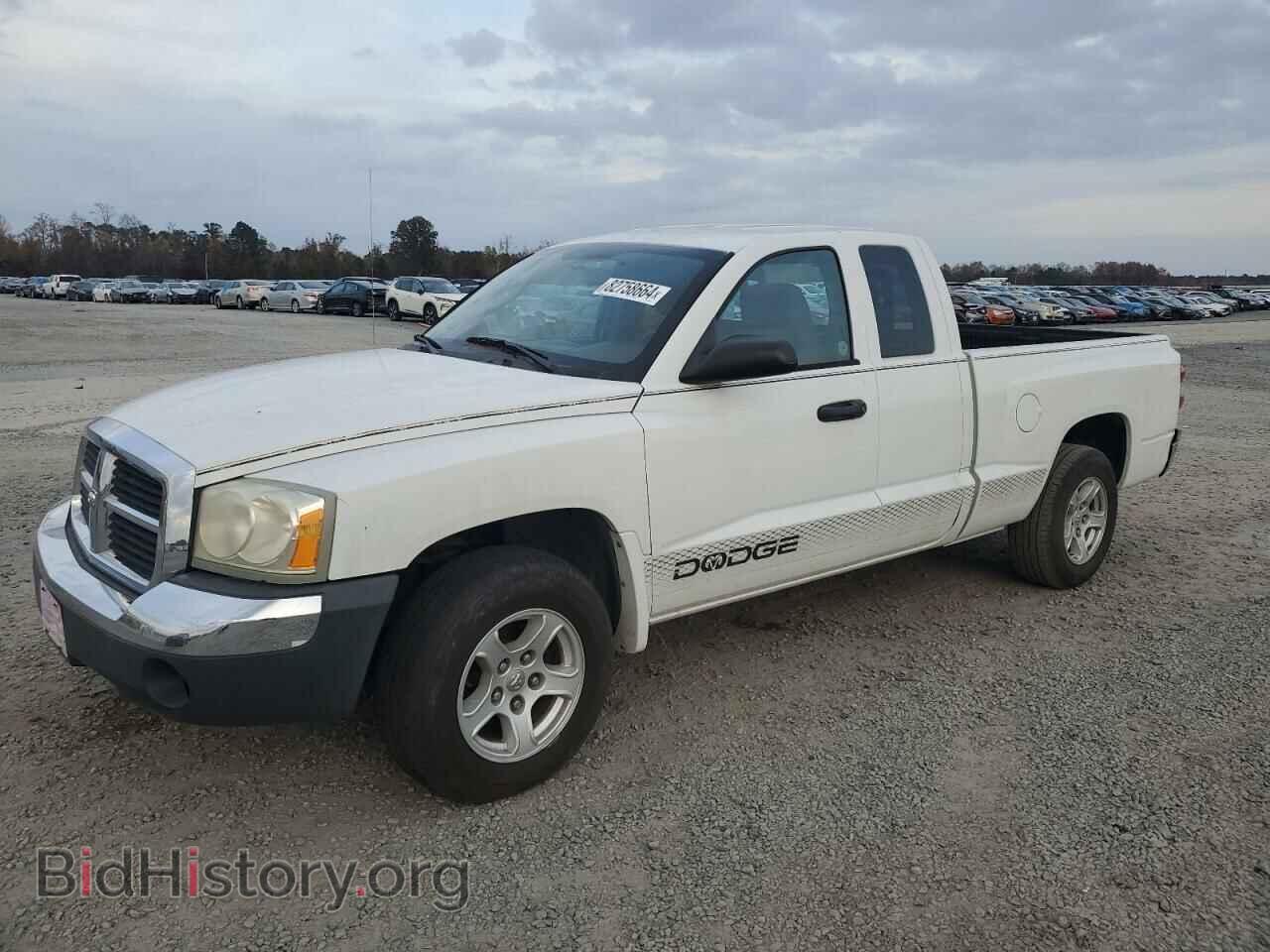 Photo 1D7HE42K75S161117 - DODGE DAKOTA 2005