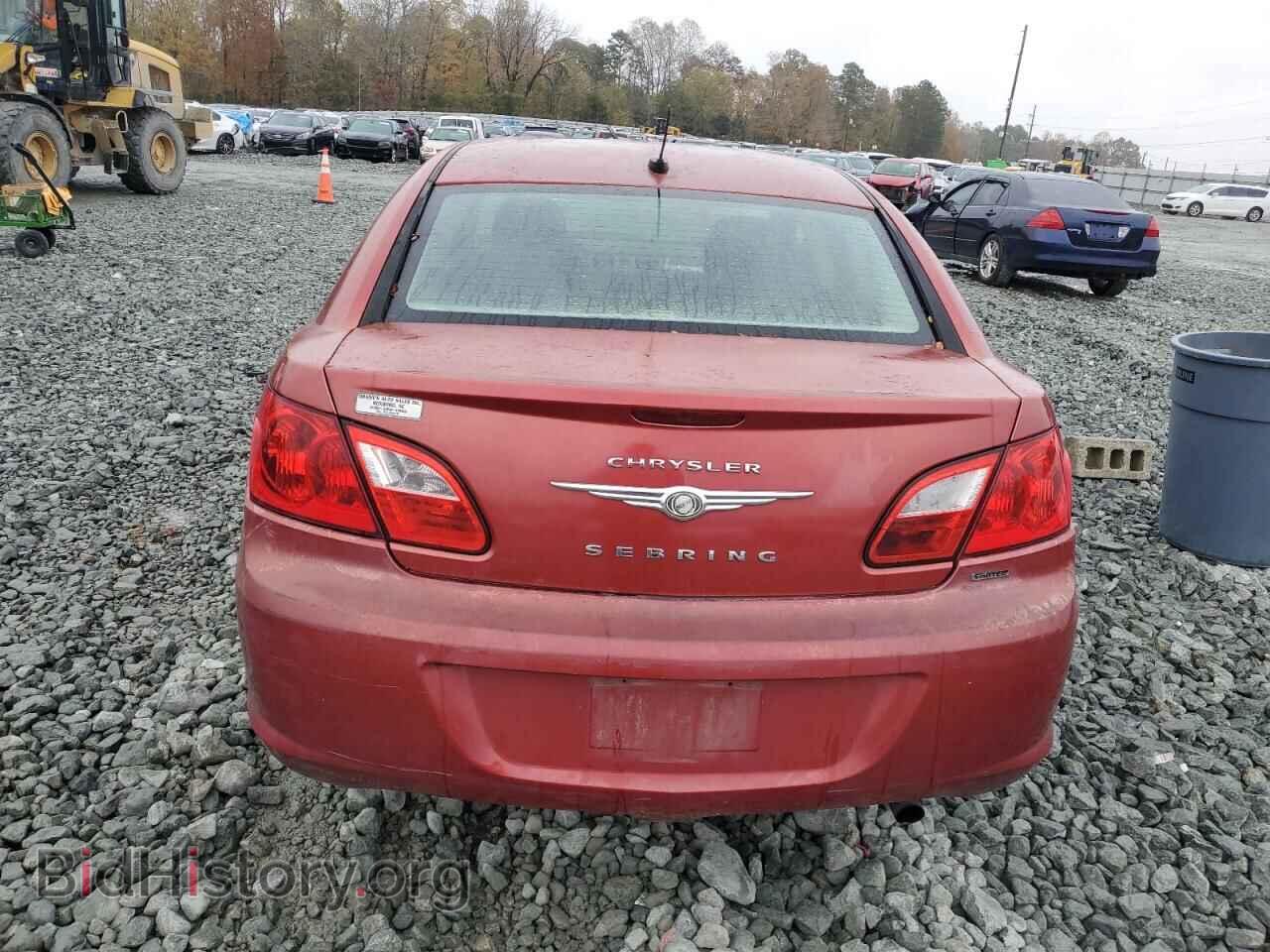 2010 CHRYSLER SEBRING - VIN: 1C3CC5FB8AN166334 - Фото 6