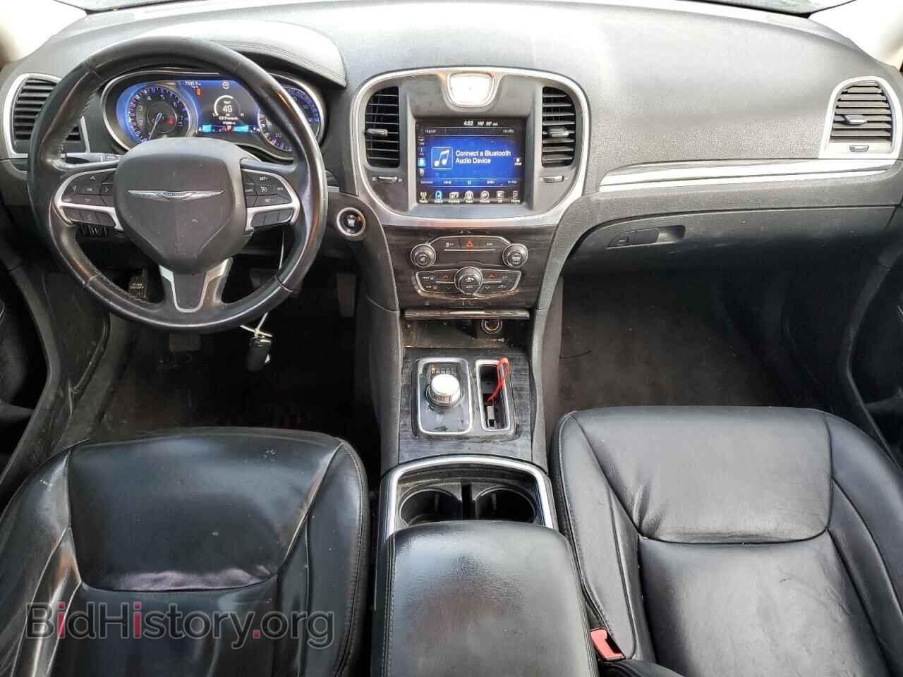2016 CHRYSLER 300 - VIN: 2C3CCAAG9GH273941 - Фото 8