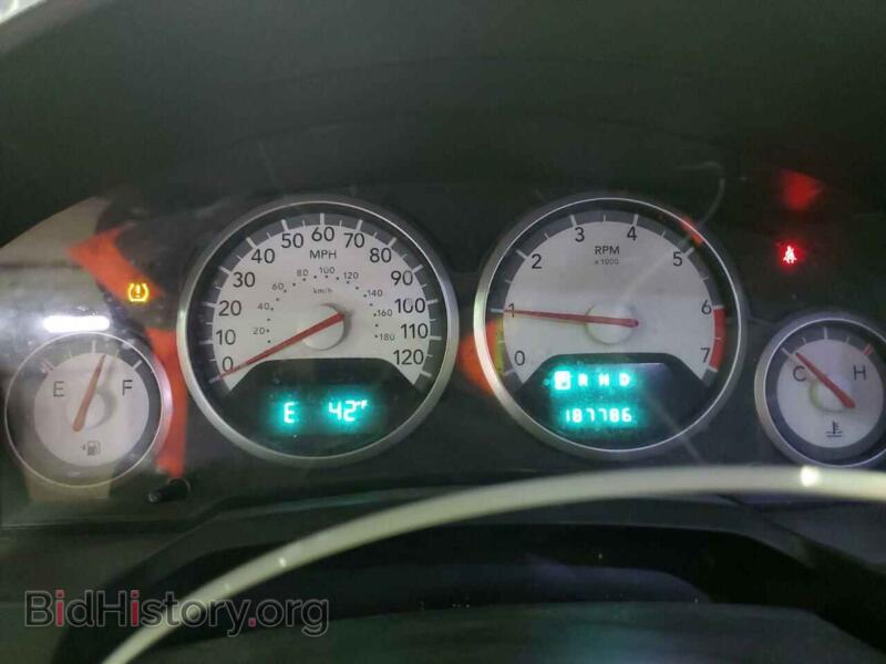 2010 Dodge CARAVAN (VIN 2D4RN5D15AR356222) — photo 9 of 13