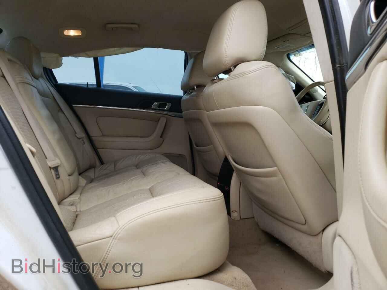 2010 LINCOLN MKS - VIN: 1LNHL9FT5AG607452 - Photo 10