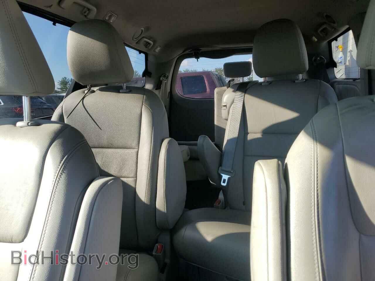 2018 TOYOTA All Models - VIN: 5TDDZ3DC5JS198005 - Фото 10