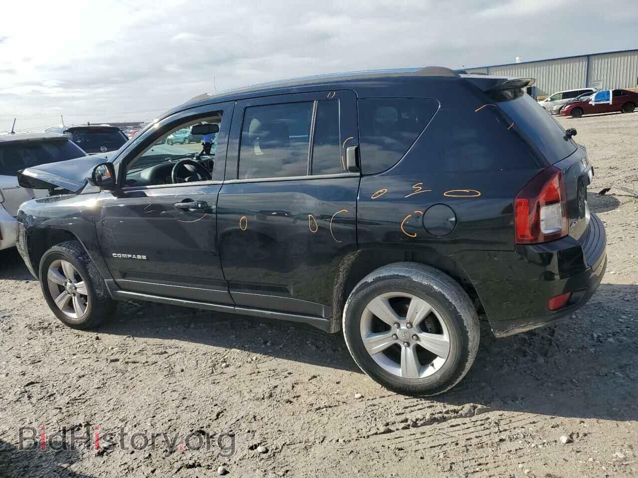 2014 JEEP COMPASS - VIN: 1C4NJDEB3ED699077 - Photo 2